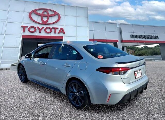 
 Toyota Corolla full									