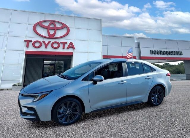 
 Toyota Corolla full									