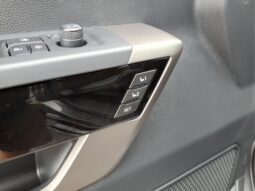 Toyota Tundra Hybrid full