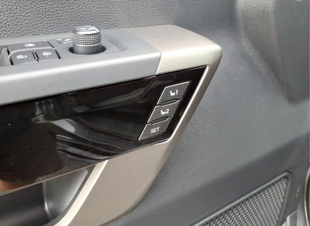 
 Toyota Tundra Hybrid full									