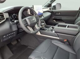 Toyota Tundra Hybrid full