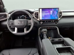 Toyota Tundra Hybrid full