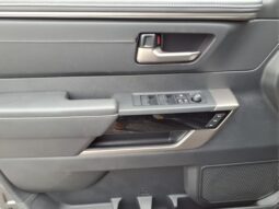Toyota Tundra Hybrid full