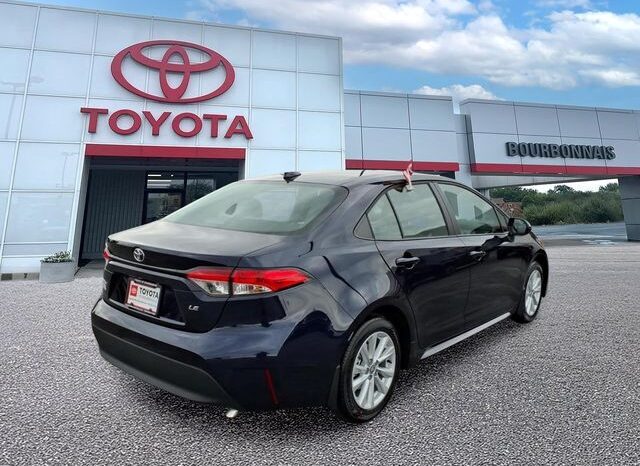 
 Toyota Corolla full									