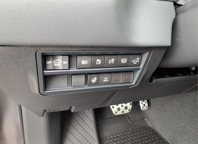 
								Toyota Tundra Hybrid full									