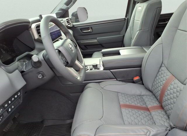 
								Toyota Tundra Hybrid full									