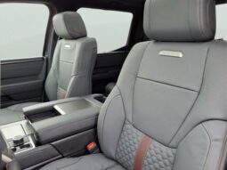 
										Toyota Tundra Hybrid full									