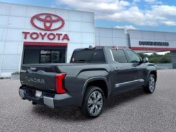 Toyota Tundra Hybrid