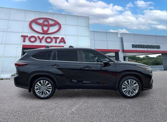 
 Toyota Highlander full									