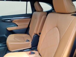 
 Toyota Highlander full									