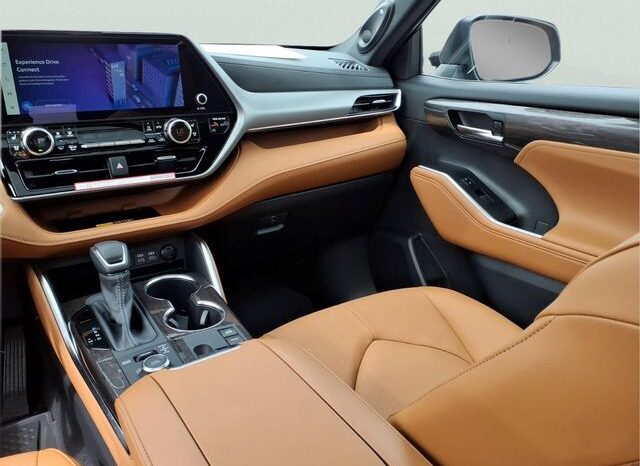 
 Toyota Highlander full									