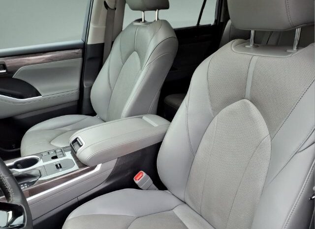 
								Toyota Highlander full									