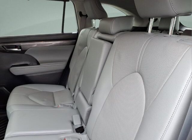 
								Toyota Highlander full									