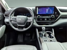 
										Toyota Highlander full									