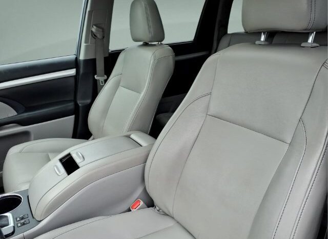 
								Toyota Highlander full									