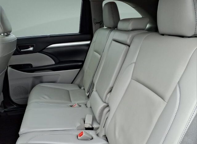 
								Toyota Highlander full									