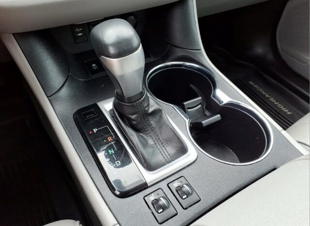
								Toyota Highlander full									