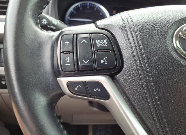 
								Toyota Highlander full									