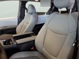 
										Toyota Sienna full									