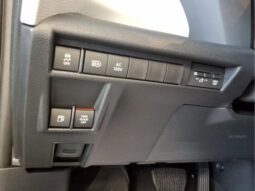 
										Toyota Sienna full									