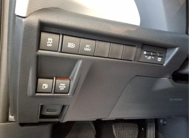 
								Toyota Sienna full									