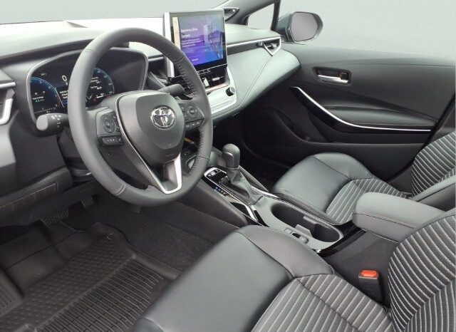 
								Toyota Corolla full									