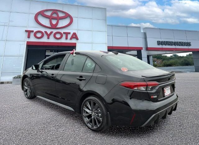 
								Toyota Corolla full									