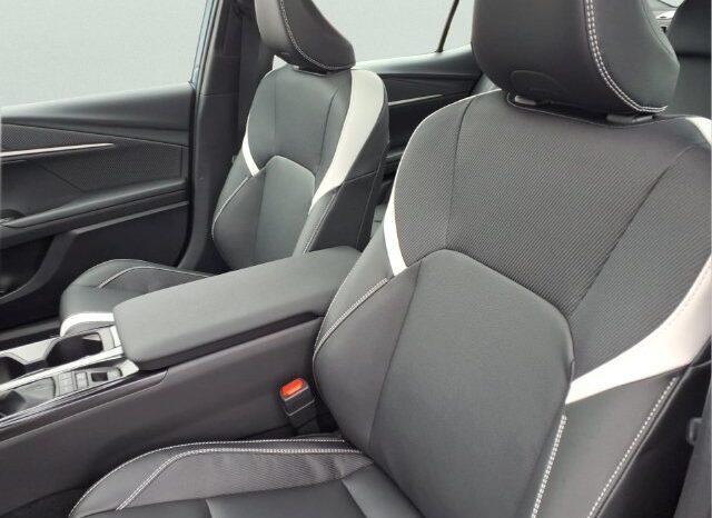 
								Toyota Camry full									