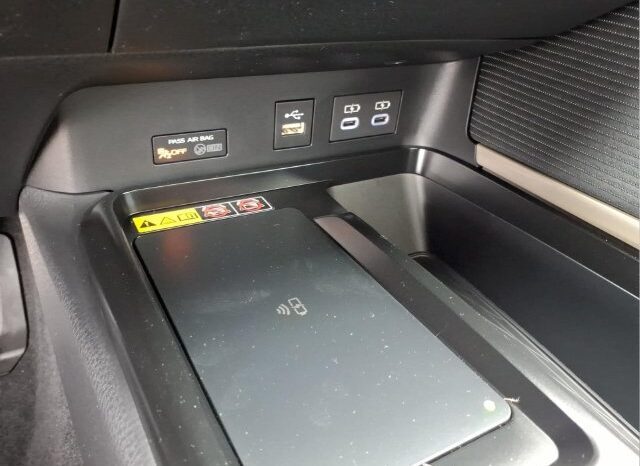 
								Toyota Camry full									