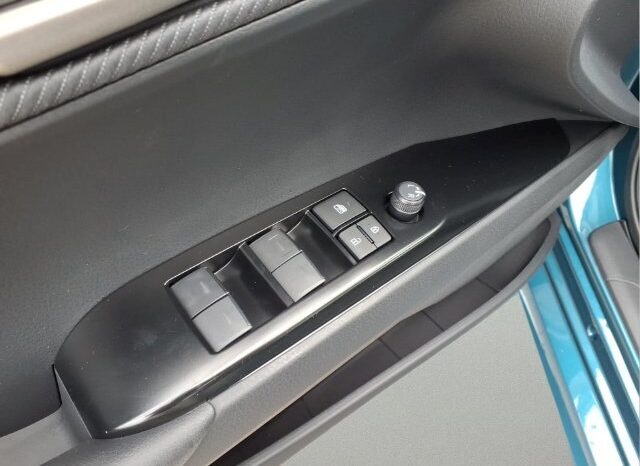 
								Toyota Camry full									