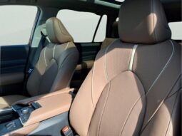 
										Toyota Grand Highlander full									