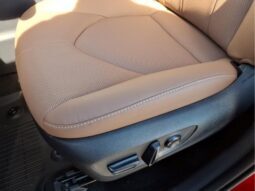 
										Toyota Grand Highlander full									