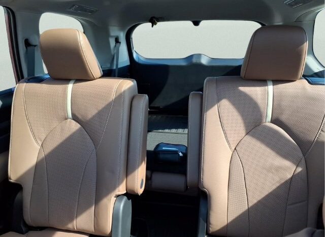 
								Toyota Grand Highlander full									