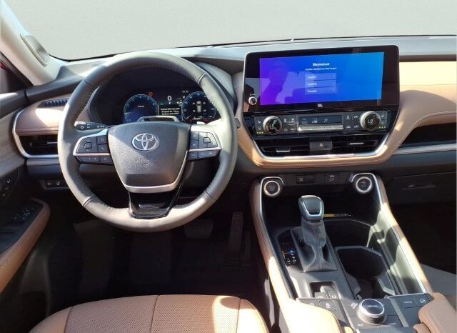 
								Toyota Grand Highlander full									