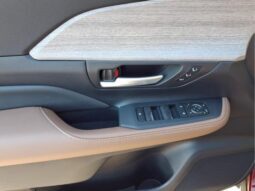 
										Toyota Grand Highlander full									