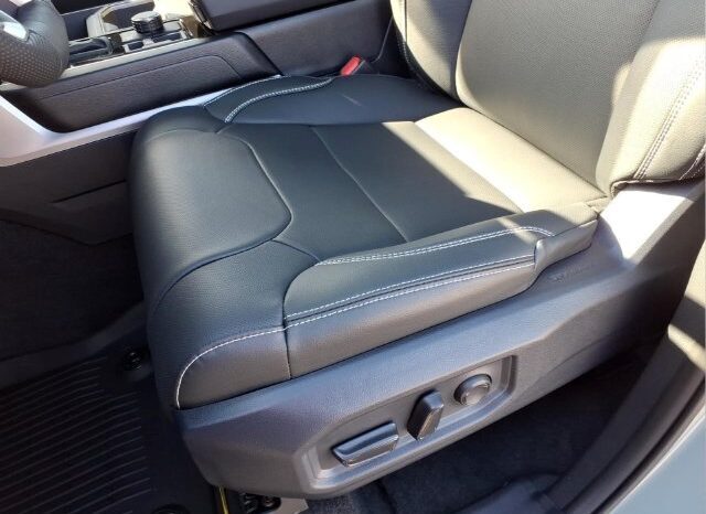 
								Toyota Tundra full									