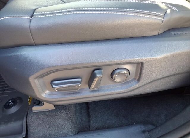 
								Toyota Tundra full									