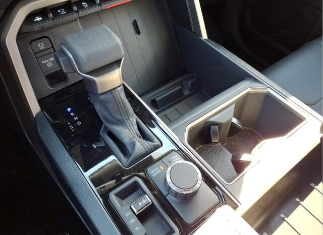 
								Toyota Tundra full									