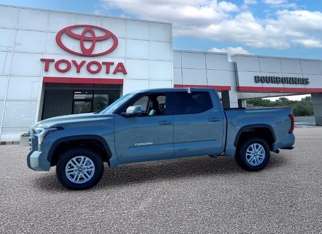 
								Toyota Tundra full									