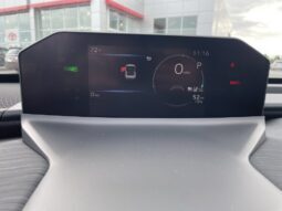 
										Toyota C-HR full									