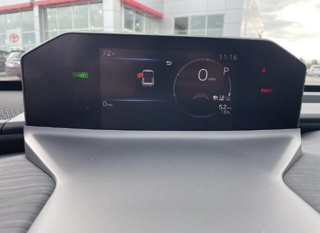 
								Toyota C-HR full									