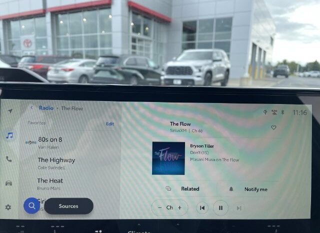 
								Toyota C-HR full									