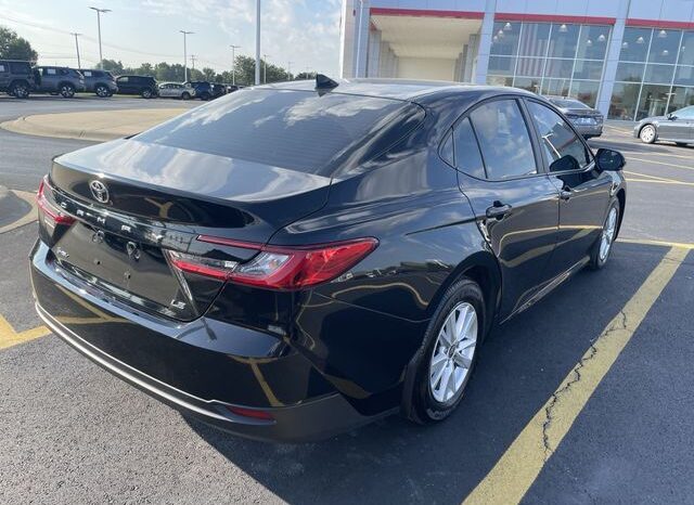 
 Toyota Camry full									