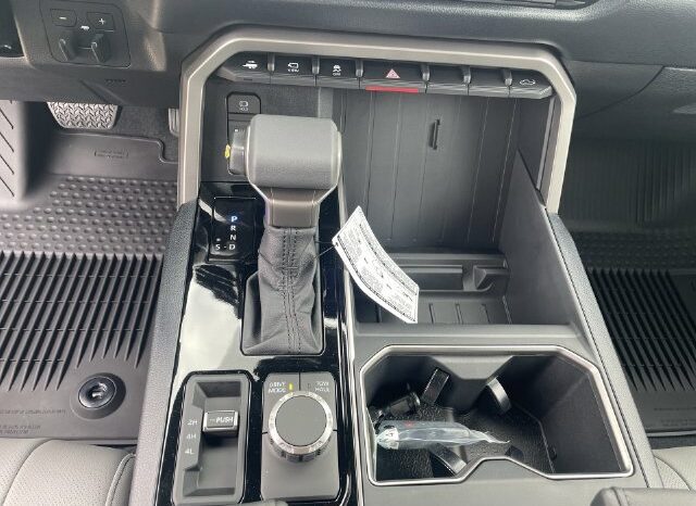 
								Toyota Tundra full									