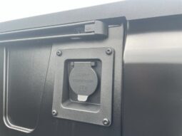 
										Toyota Tundra full									