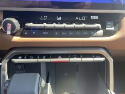 Toyota Tundra Hybrid full