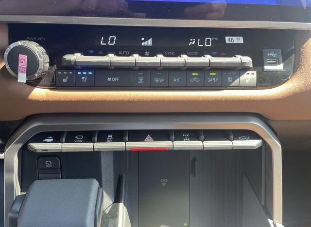 
 Toyota Tundra Hybrid full									