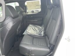 
										Toyota Tacoma full									