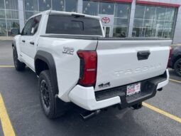 
										Toyota Tacoma full									