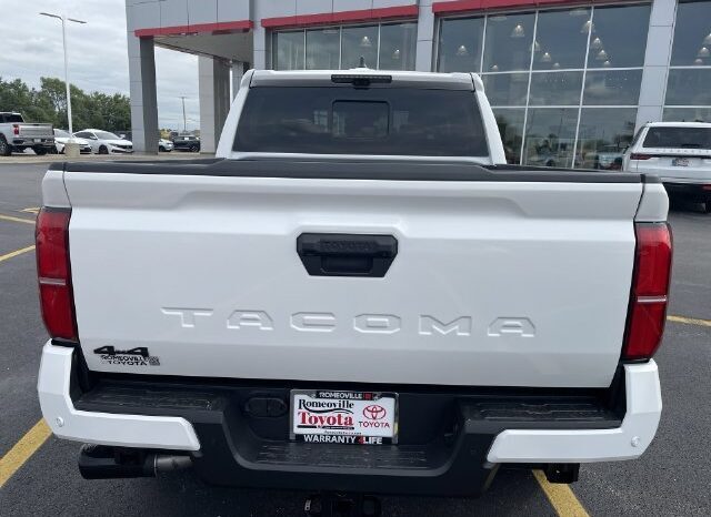 
								Toyota Tacoma full									